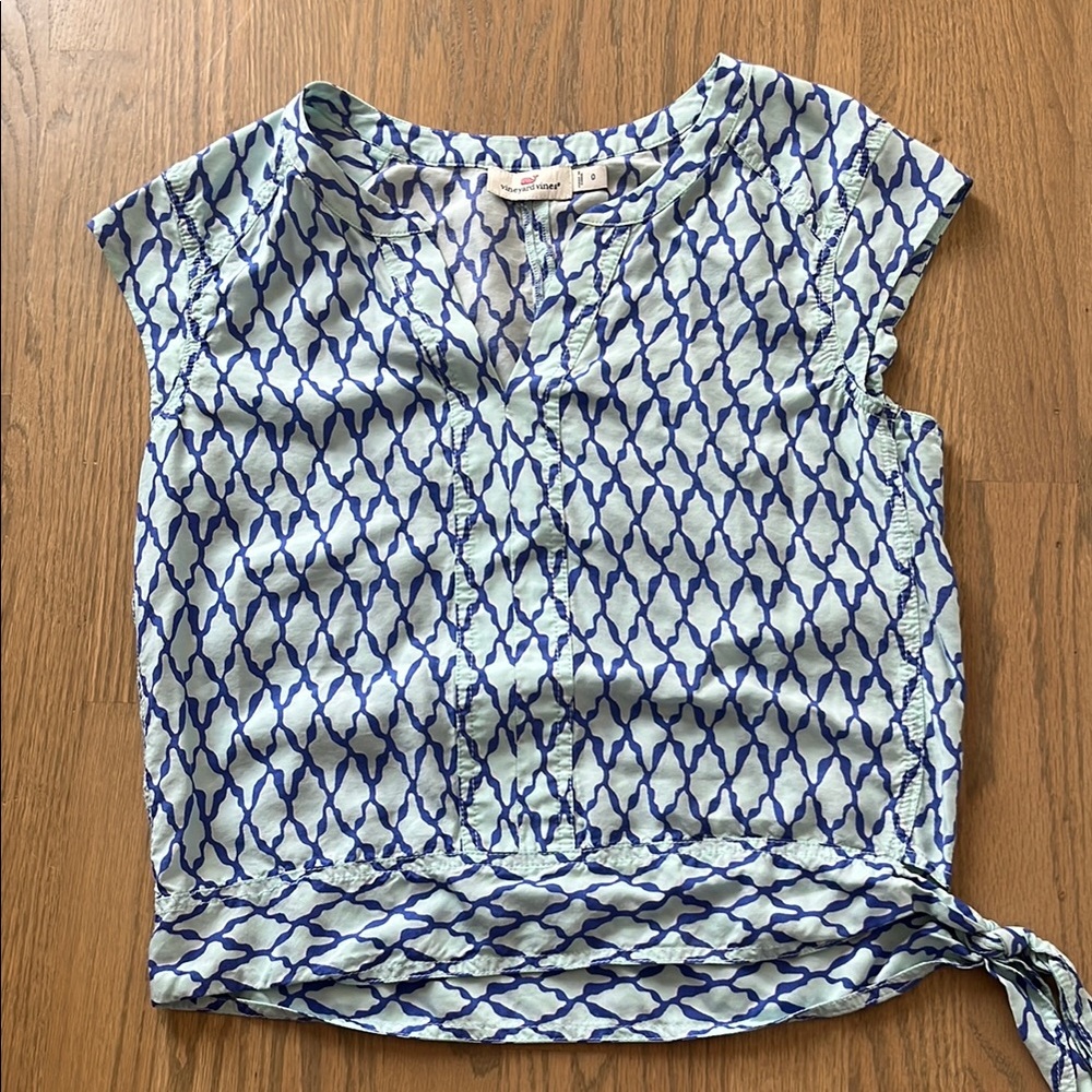 Vineyard Vines | Blue/Mint Patterned | women’s top sz 0